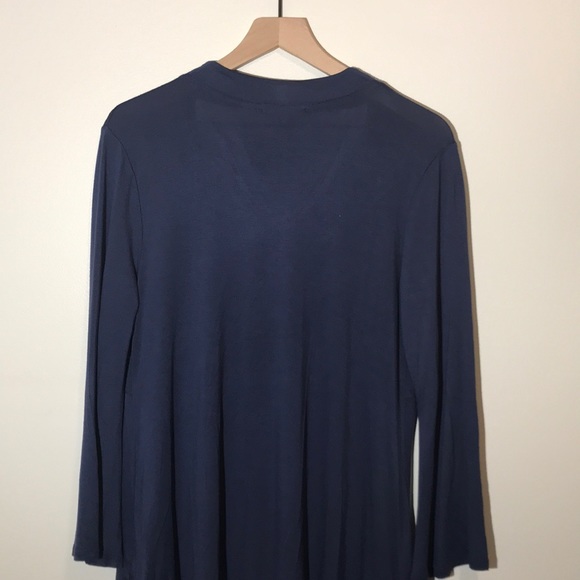 NWT Linda Matthews Knit Navy Top - Picture 5 of 5